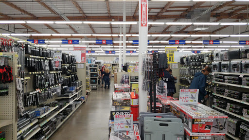 Hardware Store «Harbor Freight Tools», reviews and photos, 1019 N State College Blvd, Anaheim, CA 92806, USA