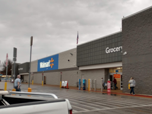 Department Store «Walmart Supercenter», reviews and photos, 1210 Mineral Wells Ave, Paris, TN 38242, USA