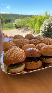 Photos du propriétaire du Restauration rapide Food Truck L'essenti'elles - Burgers - Plats à emporter - Evénementiel - Bouches-du-Rhône à Martigues - n°1