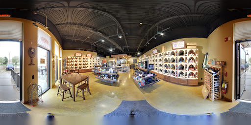 Wine Bar «WineStyles of Johnston», reviews and photos, 8460 Birchwood Ct #500, Johnston, IA 50131, USA