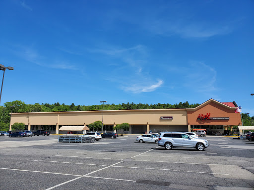 Supermarket «Big Y», reviews and photos, 505 E Main St, Southbridge, MA 01550, USA