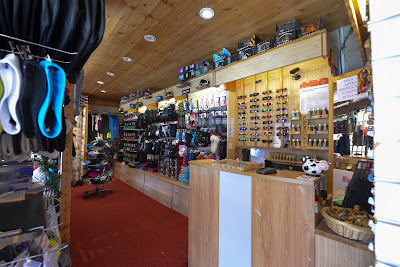Skiset Régis Sports 2 Villeneuve Pré-Long à La Salle-les-Alpes