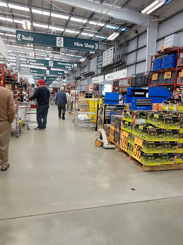 Comments and reviews of Bunnings Warehouse Hamilton