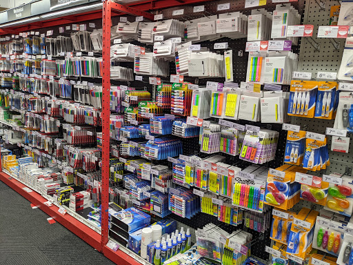 Office Supply Store «Staples», reviews and photos, 9319 5th Ave, Brooklyn, NY 11209, USA