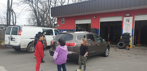 Auto Parts Store «AutoZone», reviews and photos, 5167 Murfreesboro Rd, La Vergne, TN 37086, USA