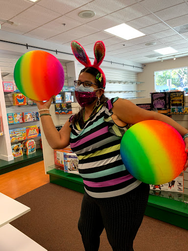 Toy Store «San Marino Toy & Book Shoppe», reviews and photos, 2476 Huntington Dr, San Marino, CA 91108, USA