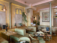 Atmosphère du Restaurant Chez Cézanne à Paris - n°18