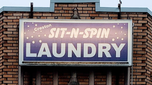 Creston Sit N Spin Laundromat