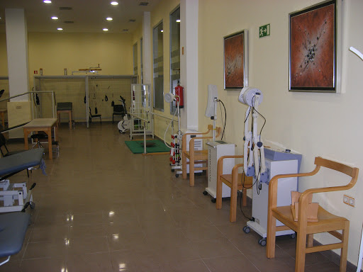 Información y opiniones sobre Centro Montserrat de Fisioterapia, S.L. de Almería