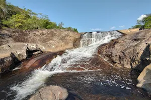 Cachoeira Araras - Rio São Bartolomeu image
