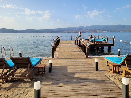 Gulluk Yali Beach
