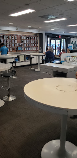 Cell Phone Store «AT&T», reviews and photos, 2000 W Imperial Hwy, La Habra, CA 90631, USA