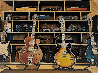 JFK Guitars