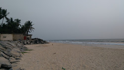 Foto de Padukere Beach - lugar popular entre os apreciadores de relaxamento