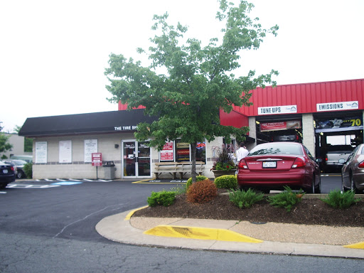 Tire Shop «The Tire Shop», reviews and photos, 925 Edwards Ferry Rd NE, Leesburg, VA 20176, USA