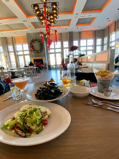 French Restaurant «Avenue Le Club», reviews and photos, 23 Ocean Ave, Long Branch, NJ 07740, USA