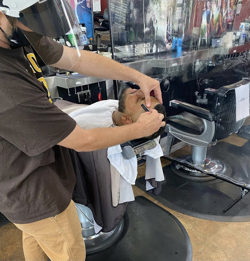 Barber Shop «Floyds 99 Barbershop», reviews and photos, 5658 Mission Center Rd #306, San Diego, CA 92108, USA