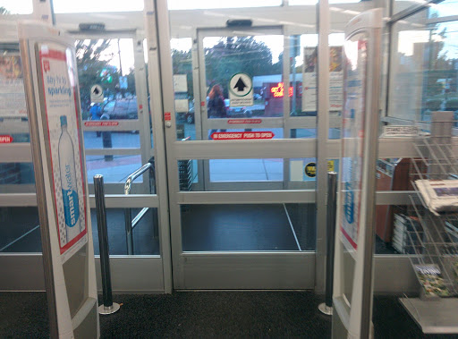 Drug Store «Walgreens», reviews and photos, 500 Settlers Landing Rd, Hampton, VA 23669, USA