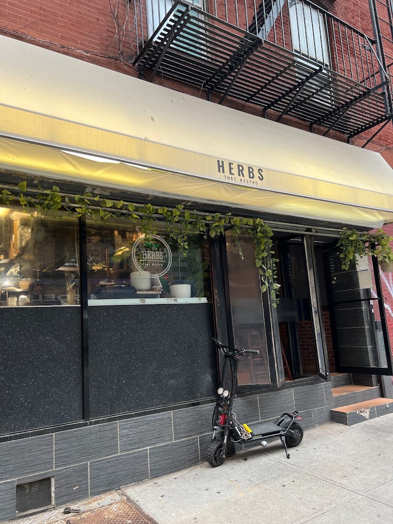 Herbs Thai Bistro 10017