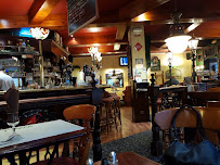 Atmosphère du Restaurant Wall Street Pub à Dunkerque - n°14