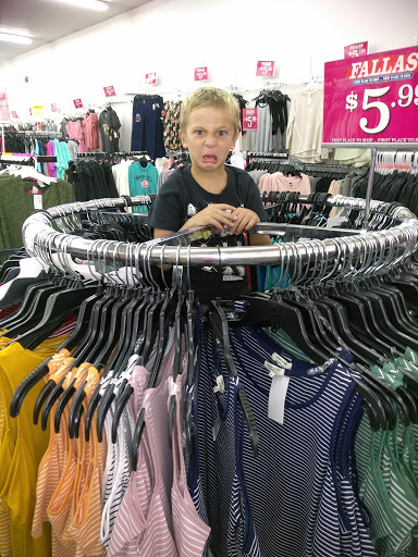 Factory 2-U (Fallas Discount Stores), 9040 E Foothill Blvd #101, Rancho Cucamonga, CA 91730, USA, 