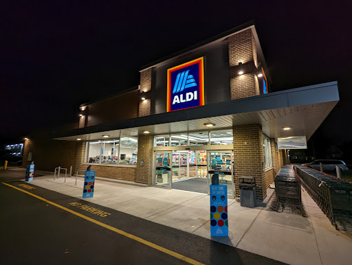 ALDI, 7235 39th St, Lyons, IL 60534, USA, 