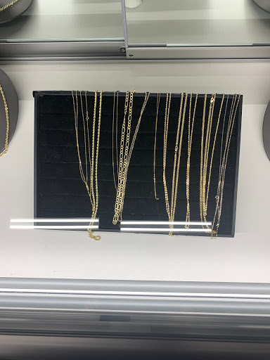 Pawn Shop «Azusa Pawn», reviews and photos, 1028 W Gladstone St, Azusa, CA 91702, USA