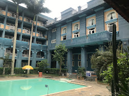 Khách Sạn Xanh (Green)