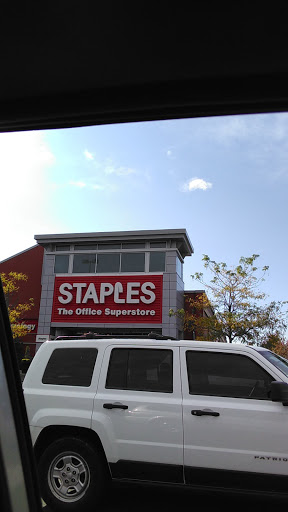 Office Supply Store «Staples», reviews and photos, 165 Middlesex Ave, Somerville, MA 02145, USA