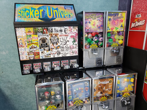 Movie Theater «Regal Cinemas Eagle Ridge Mall 12», reviews and photos, 955 Eagle Ridge Mall Entrance, Lake Wales, FL 33859, USA