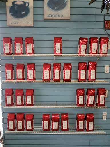 Coffee Shop «Downtown Video & You Maka Me HOT Coffee Roasting Company», reviews and photos, 101 NE 1st Ave, Mineral Wells, TX 76067, USA