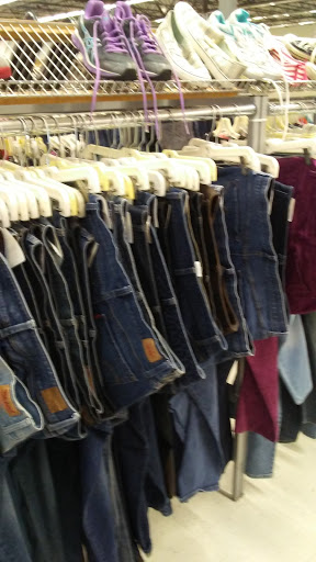 Thrift Store «Valley Thrift Store», reviews and photos, 4301 Dixie Hwy, Fairfield, OH 45014, USA