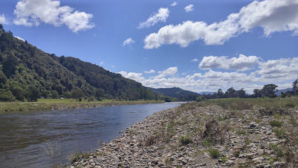 Te Awa Kairangi / Hutt River