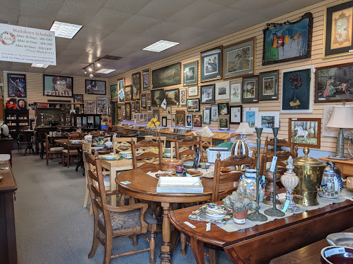 Consignment Shop «Retreat Home & Lifestyle Resale Store», reviews and photos, 1501 US-190, Covington, LA 70433, USA