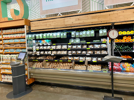 Grocery Store «Whole Foods Market», reviews and photos, 7380 SW Bridgeport Rd, Tigard, OR 97224, USA