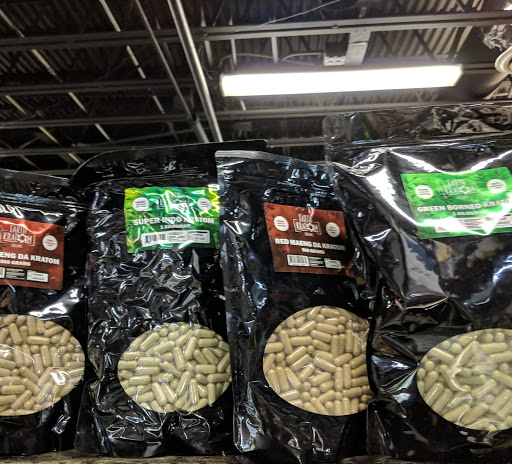 Tobacco Shop «Discount Tobacco», reviews and photos, 284 Main St, Antioch, IL 60002, USA