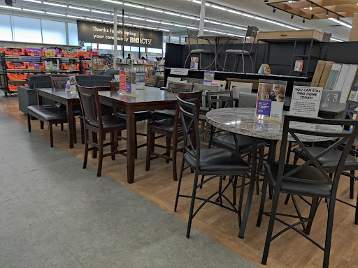 Discount Store «Big Lots», reviews and photos, 7512 Broadview Rd, Parma, OH 44134, USA