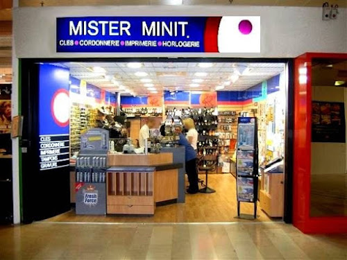 Mister Minit Aubagne Auchan à Aubagne