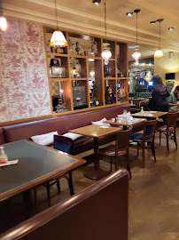 Atmosphère du Restaurant français Le Maresquier à Paris - n°16