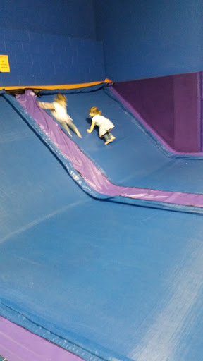 Amusement Park «Cosmic Jump Indoor Trampoline Park», reviews and photos, 1300 N Central Expy #300, Allen, TX 75013, USA