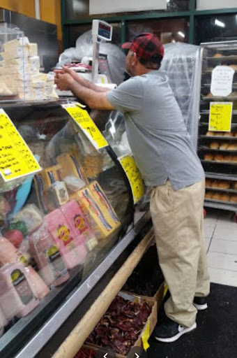 Grocery Store «Bravo Supermarkets», reviews and photos, 401 Fulton Ave, Hempstead, NY 11550, USA