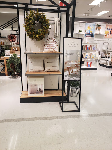 Department Store «Target», reviews and photos, 1149 Sunrise Hwy, Copiague, NY 11726, USA