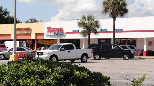 Grocery Store «Save-A-Lot», reviews and photos, 823 E Semoran Blvd, Apopka, FL 32703, USA