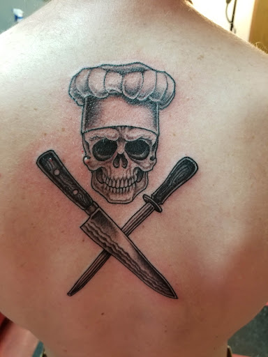 Tattoo Shop «Queen of Hearts Tattoos», reviews and photos, 7874 University Ave NE, Minneapolis, MN 55432, USA