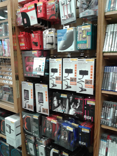 Book Store «Half Price Books», reviews and photos, 8211 Arbor Square Dr, Mason, OH 45040, USA