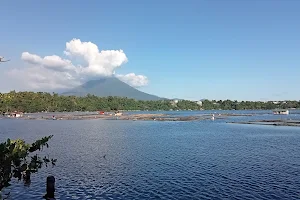 Sampaloc Lake image