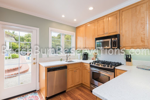Vacation Home Rental Agency «Beach Bum Holiday Rentals», reviews and photos, 702 Dolliver St, Pismo Beach, CA 93449, USA