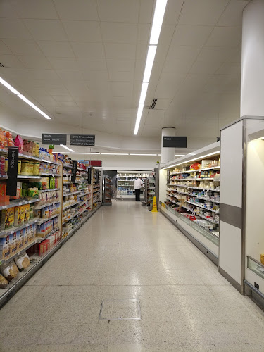 Reviews of Waitrose & Partners Finchley in London - Supermarket