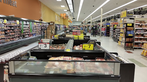 Grocery Store «Kroger», reviews and photos, 600 E Main St, Hebron, OH 43025, USA