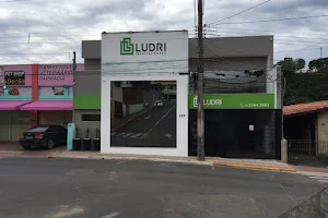 Ludri Especialidades image